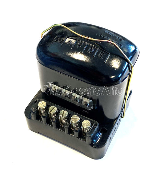 750-094 - LUCAS VOLTAGE REGULATOR