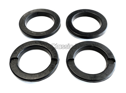 750-097 SET OF FRONT SUSPENSION SPRING SEATS - 750/101 CARS