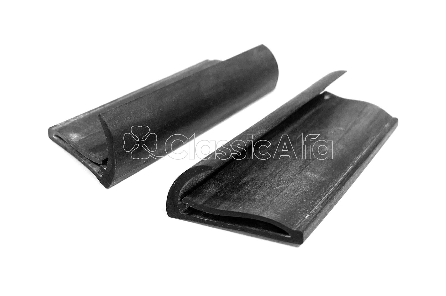 750-212 SMALL TOP SEAL FRONT OF DOOR  750/101 SPIDER, PAIR