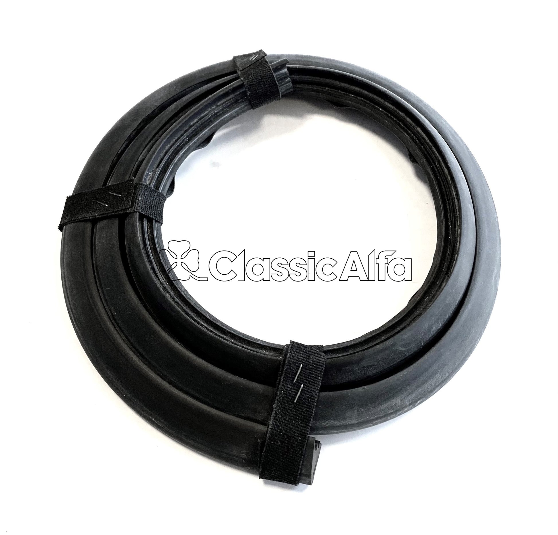 750-238 RUBBER BONNET/HOOD SEAL - 750 & 101 SERIES SPIDERS