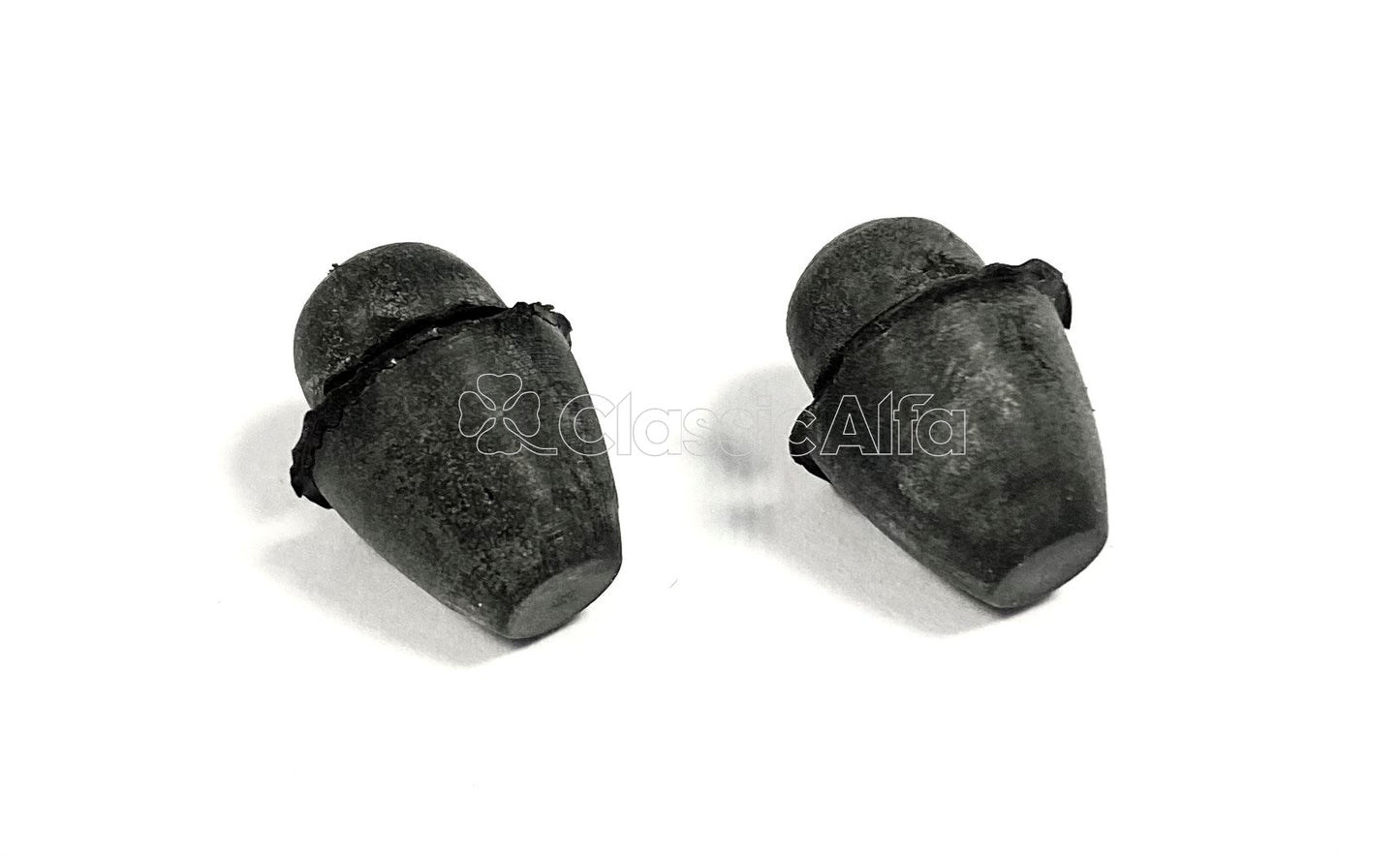 750-261 GLOVEBOX LID BUFFERS (pair) - 750 & 101 SERIES SPIDERS