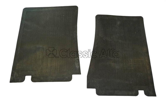 750-401 PAIR OF GIULIETTA SPIDER FLOOR MATS - NO LOGO