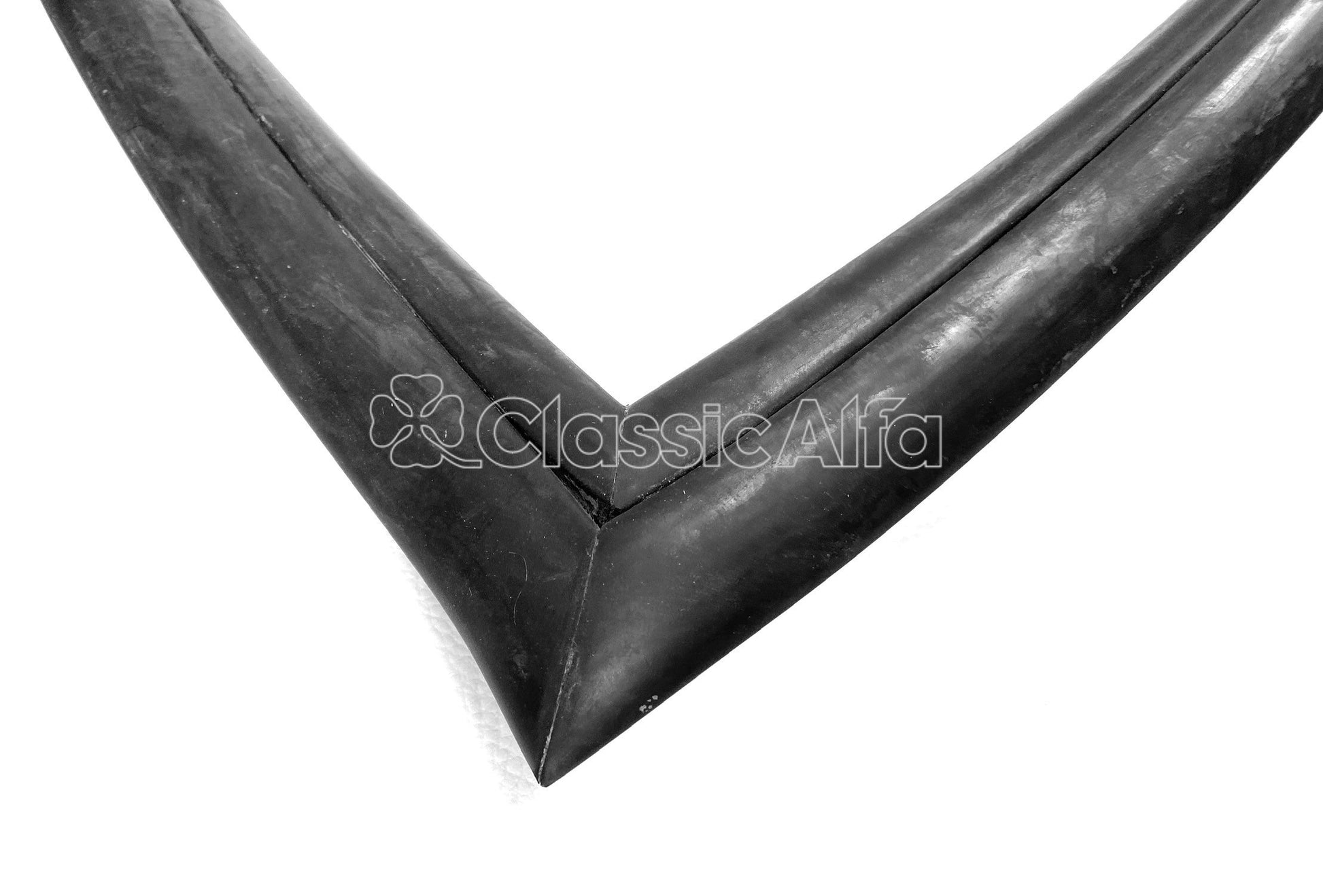 750-421 HARDTOP PLEXIGLASS REAR SCREEN SEAL - 750/101 SPIDER 