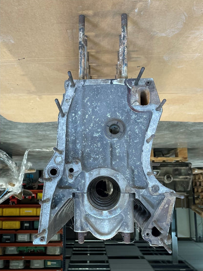 80885 USED 2600 BLOCK AR00601