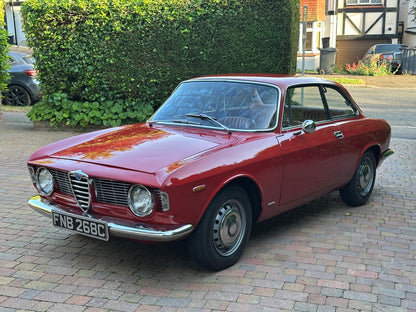1965 GIULIA SPRINT GT RHD - £39,750 (ONO)