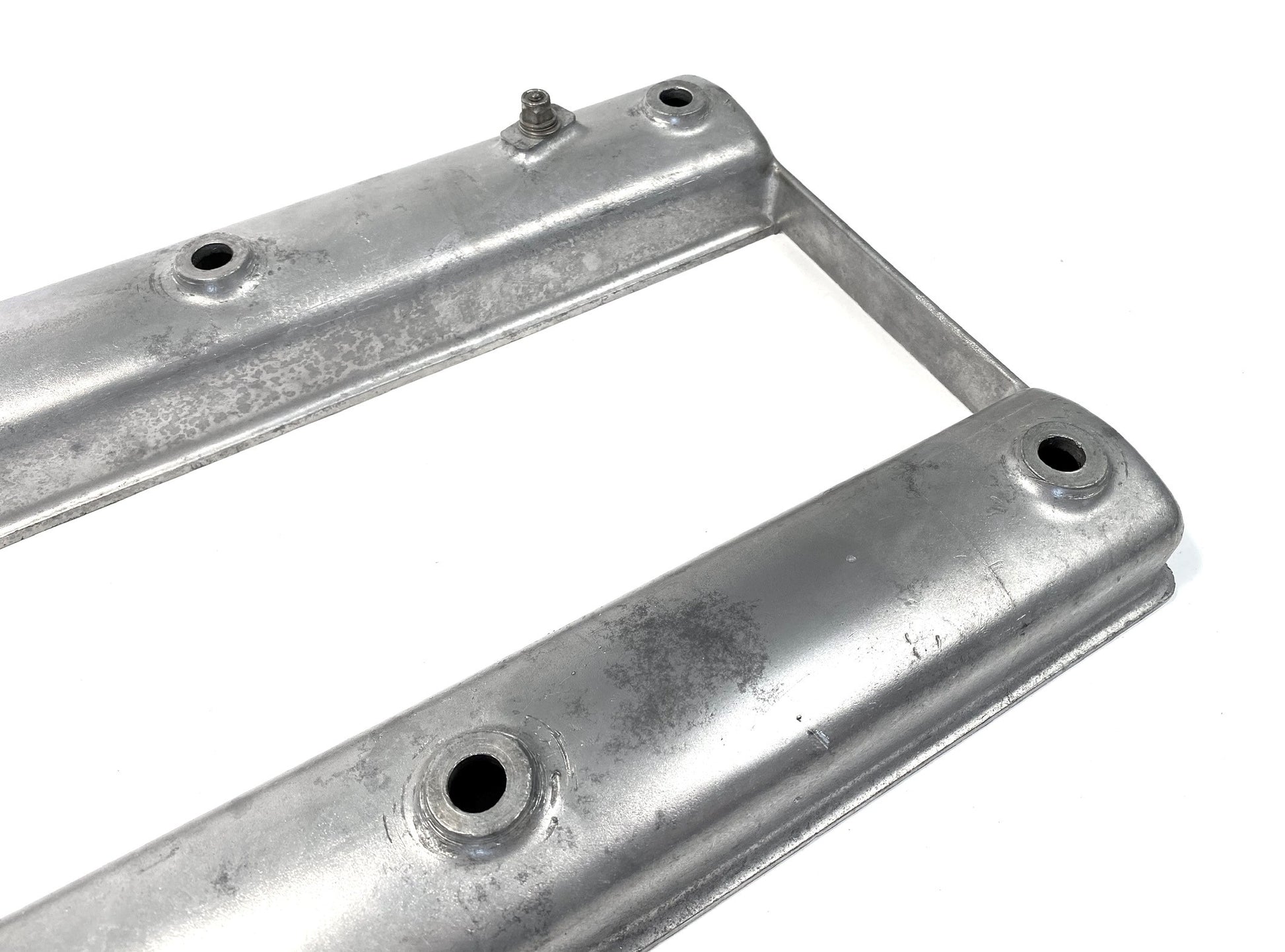 80223 USED 1300 (101 SERIES) CAM COVER