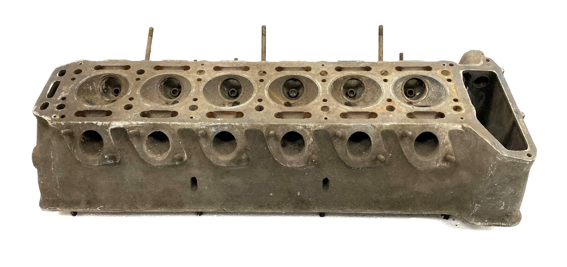 80539 USED 2600 CYLINDER HEAD