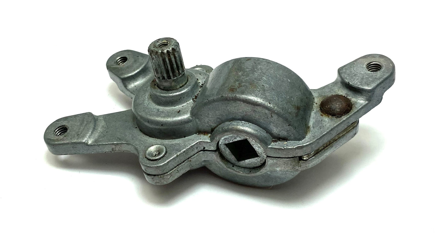 80771 USED RIGHT GT/GIULIA QUARTER WINDOW WINDER MECHANISM