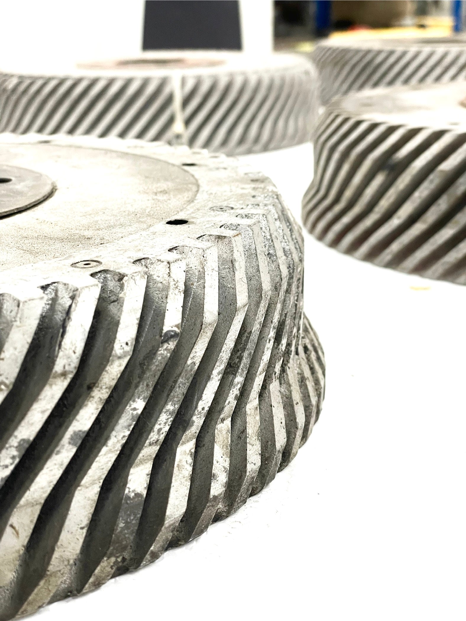 80942 USED 750/101 GIULIETTA FRONT RIGHT BRAKE DRUM