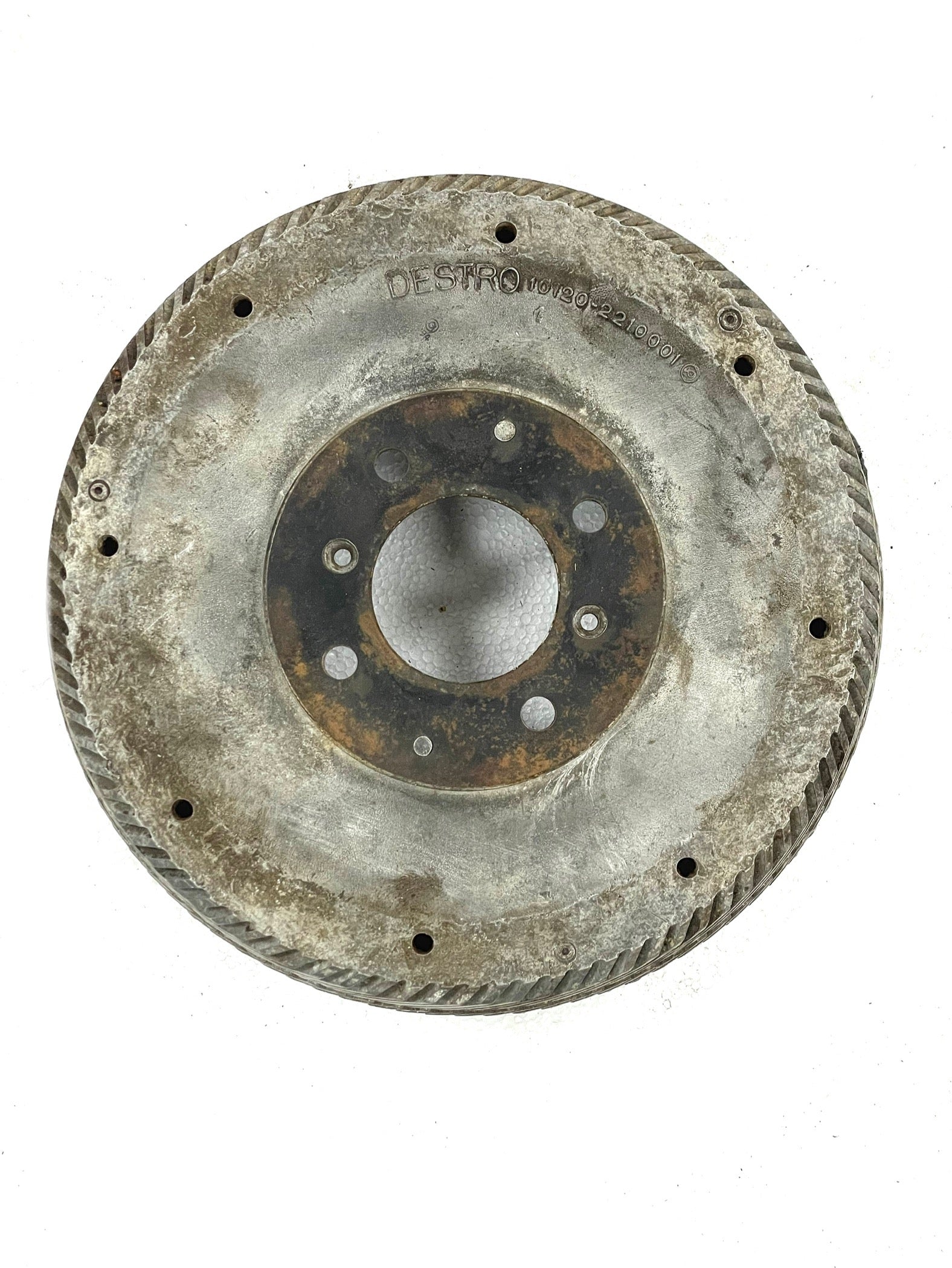 80945 USED 750/101 GIULIETTA FRONT RIGHT BRAKE DRUM - THREE SHOE