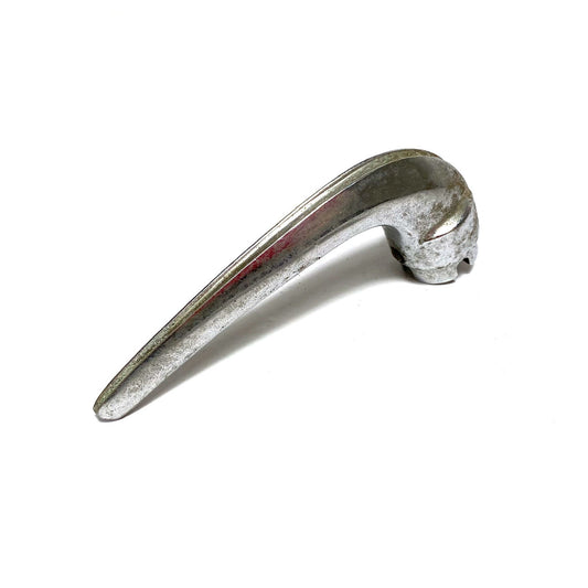 81081 USED 102/106 SERIES SPIDER INNER DOOR HANDLE