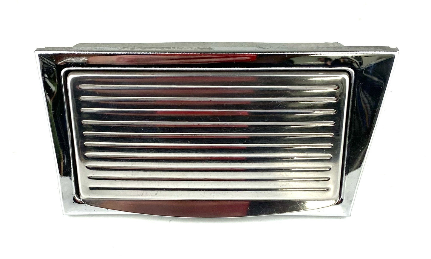 81142 USED 1750 BERLINA/GIULIA NUOVA ASHTRAY