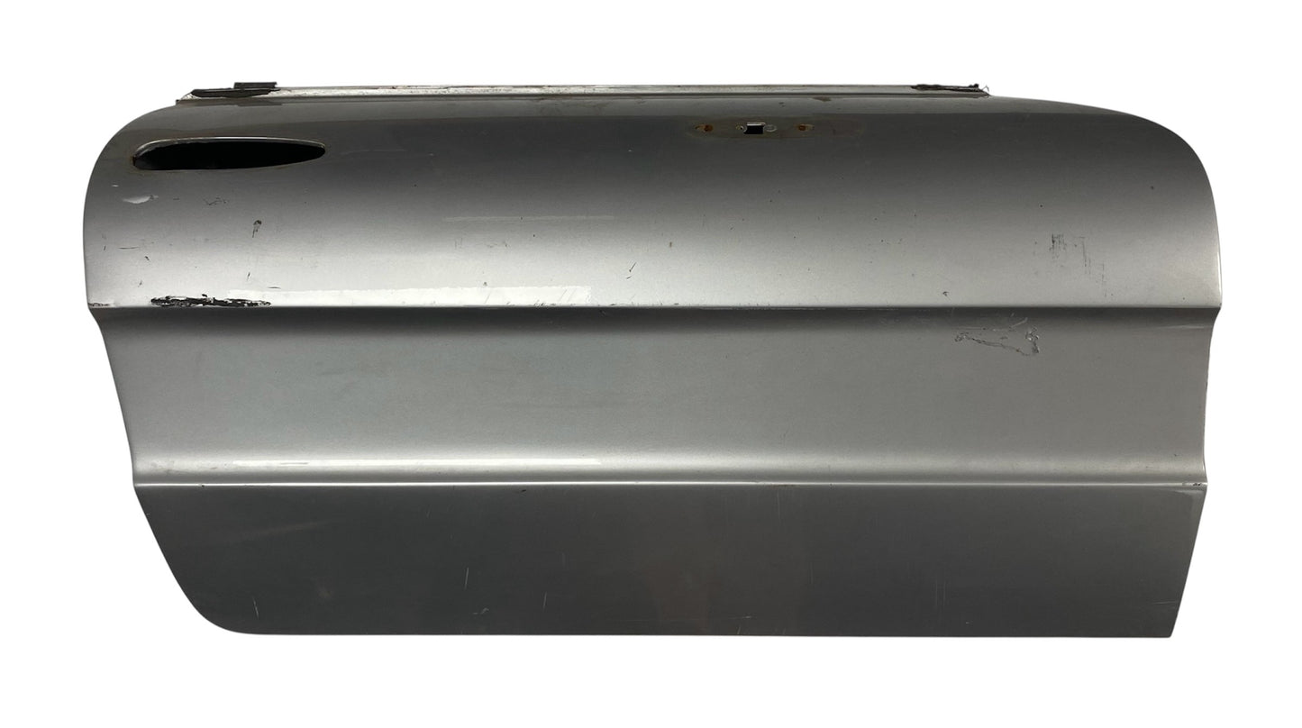 81157 USED COMPLETE RIGHT DOOR - SPIDER 1970-93