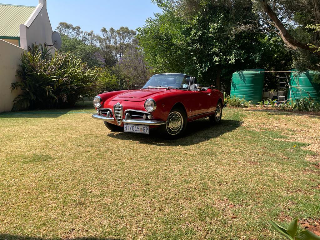 1963 GIULIETTA SPIDER LHD  -  33,000 EUROS