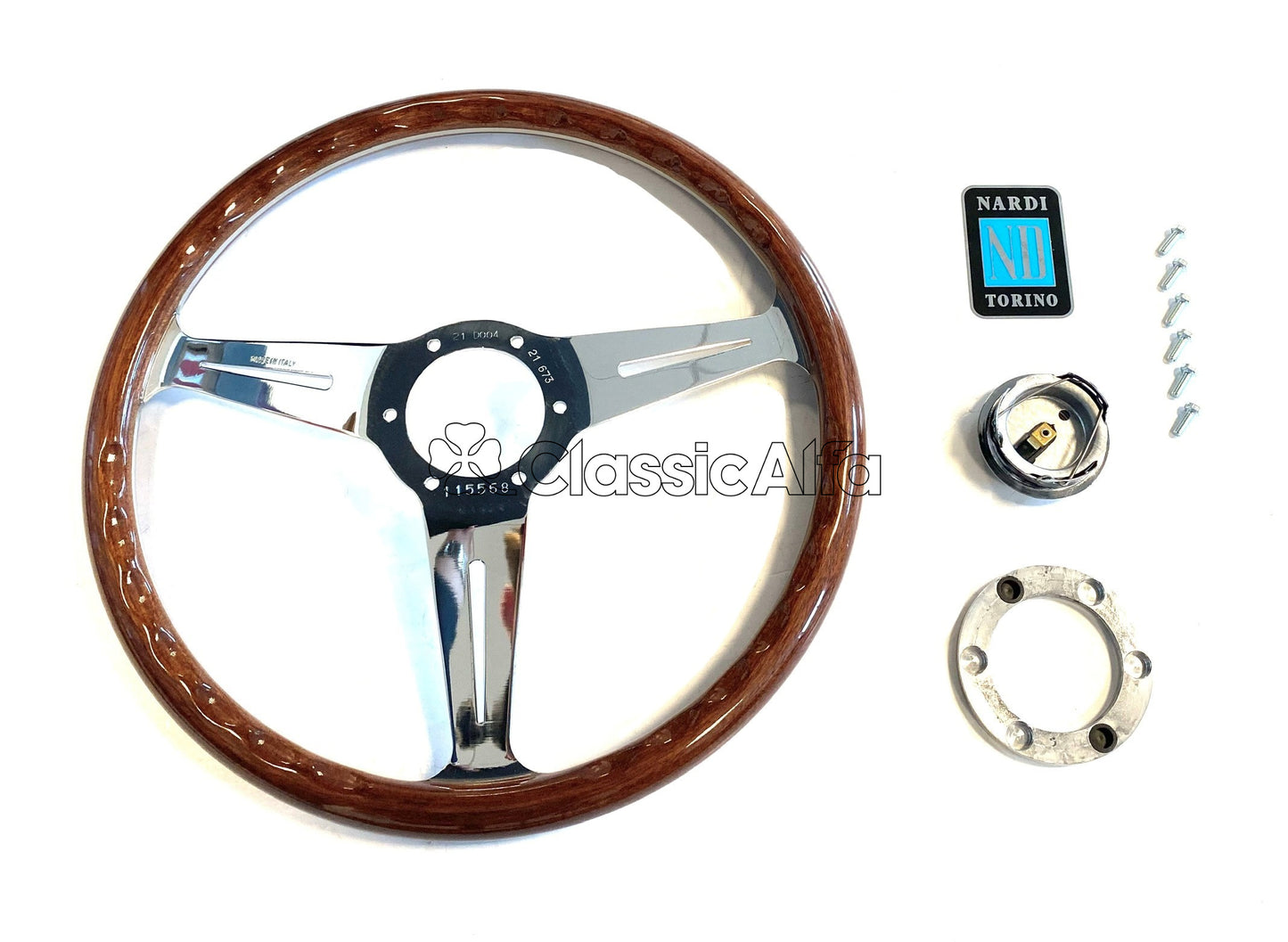AC001 NARDI CLASSICO STEERING WHEEL