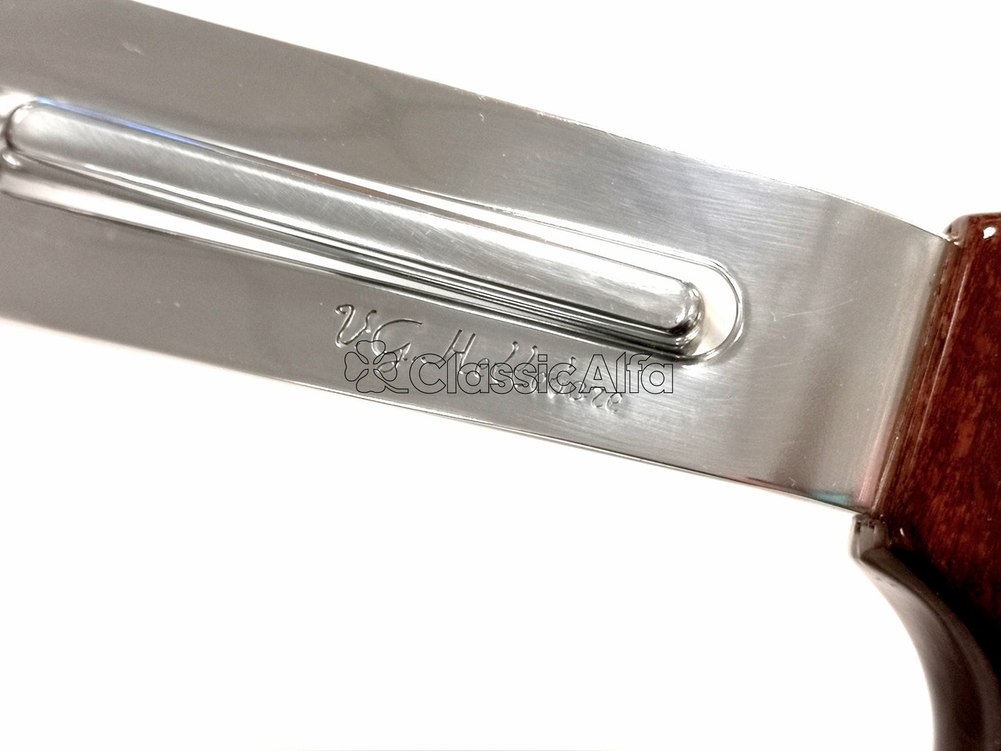 AC158  GTV & SPIDER 1750 COMPLETE  HELLEBORE STYLE STEERING WHEEL