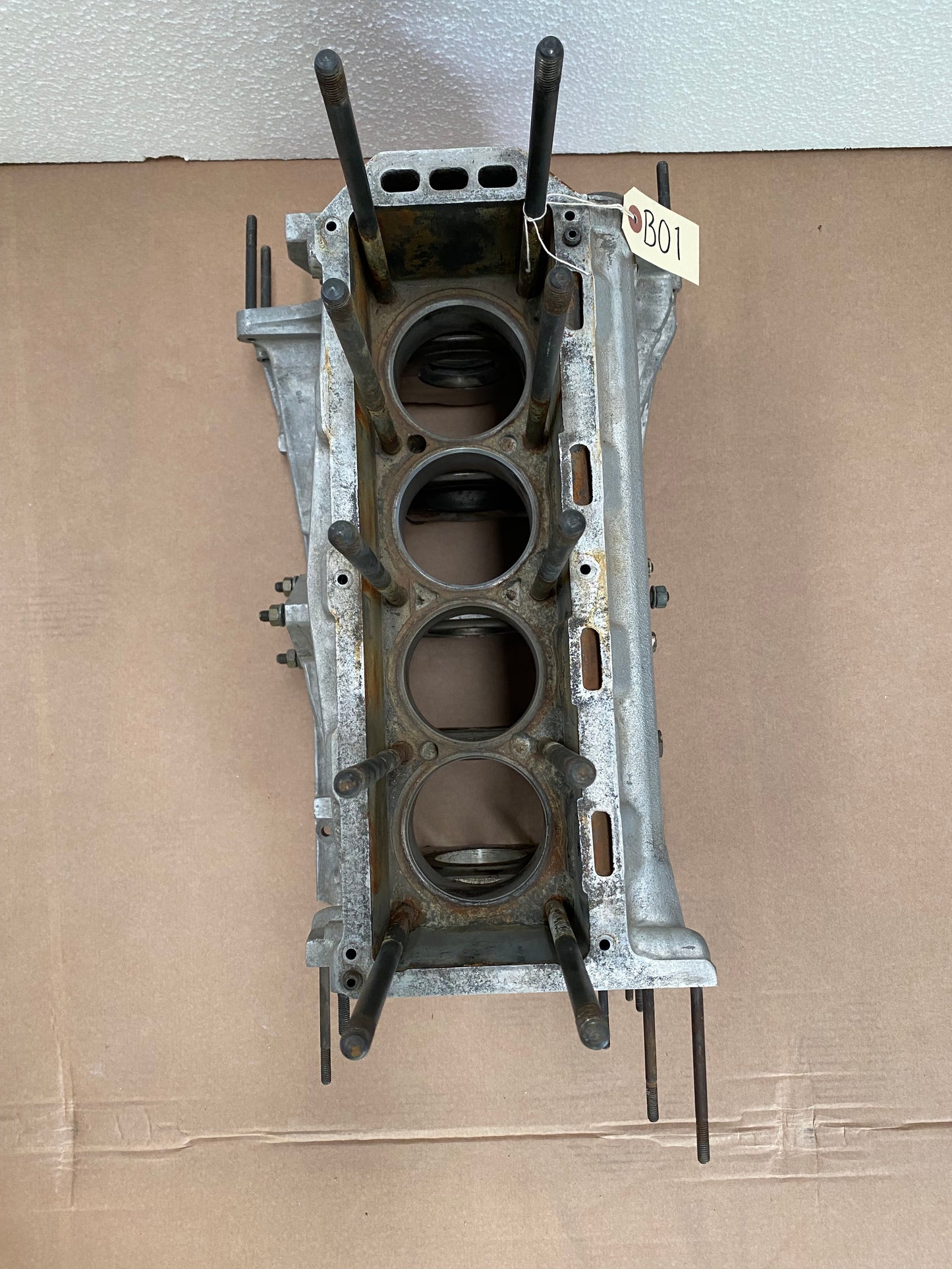 80058 USED ENGINE BLOCK LATE 1300 105 AR00530