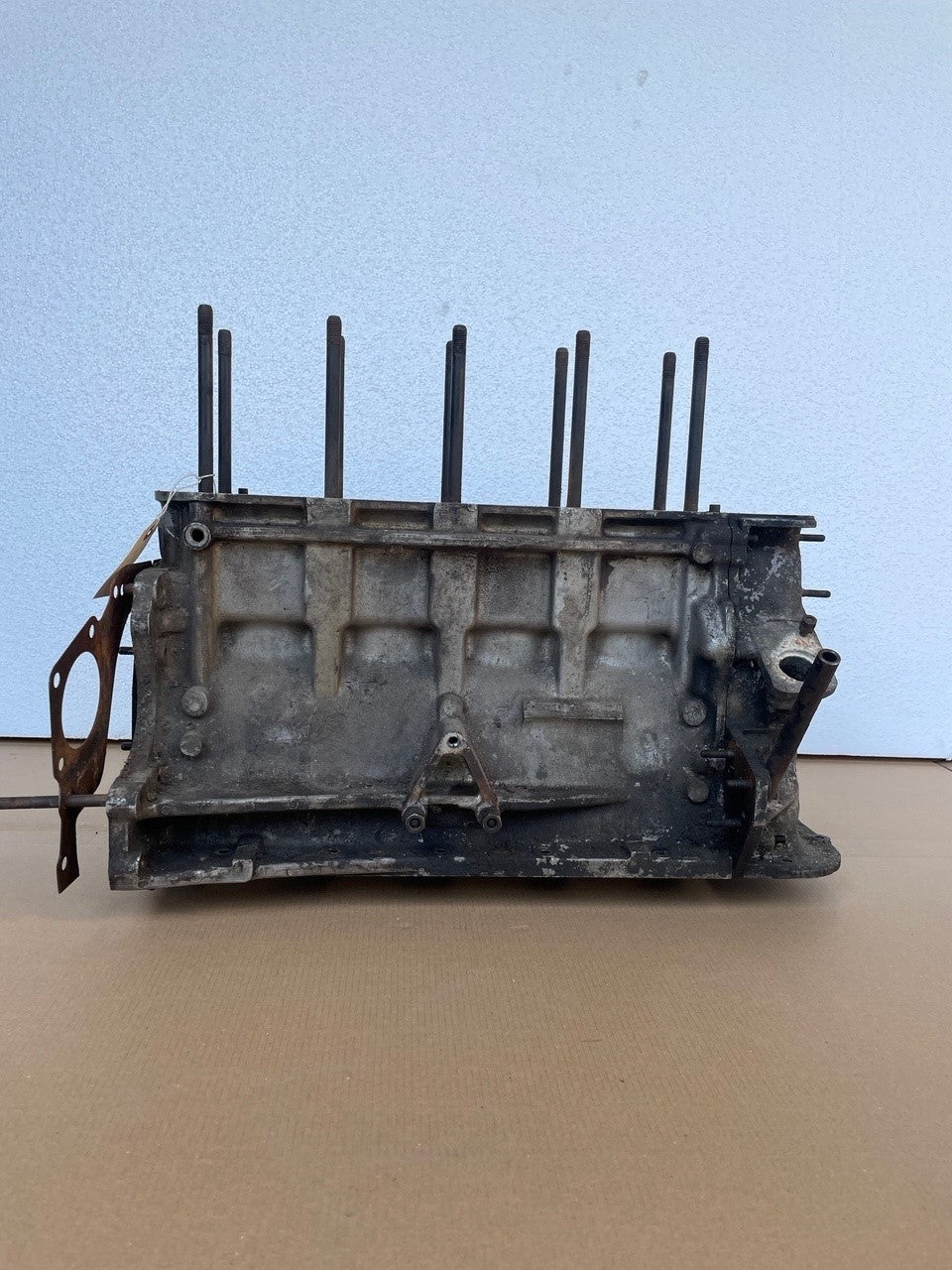 80078 USED ENGINE BLOCK EARLY 1300 105 AR00530