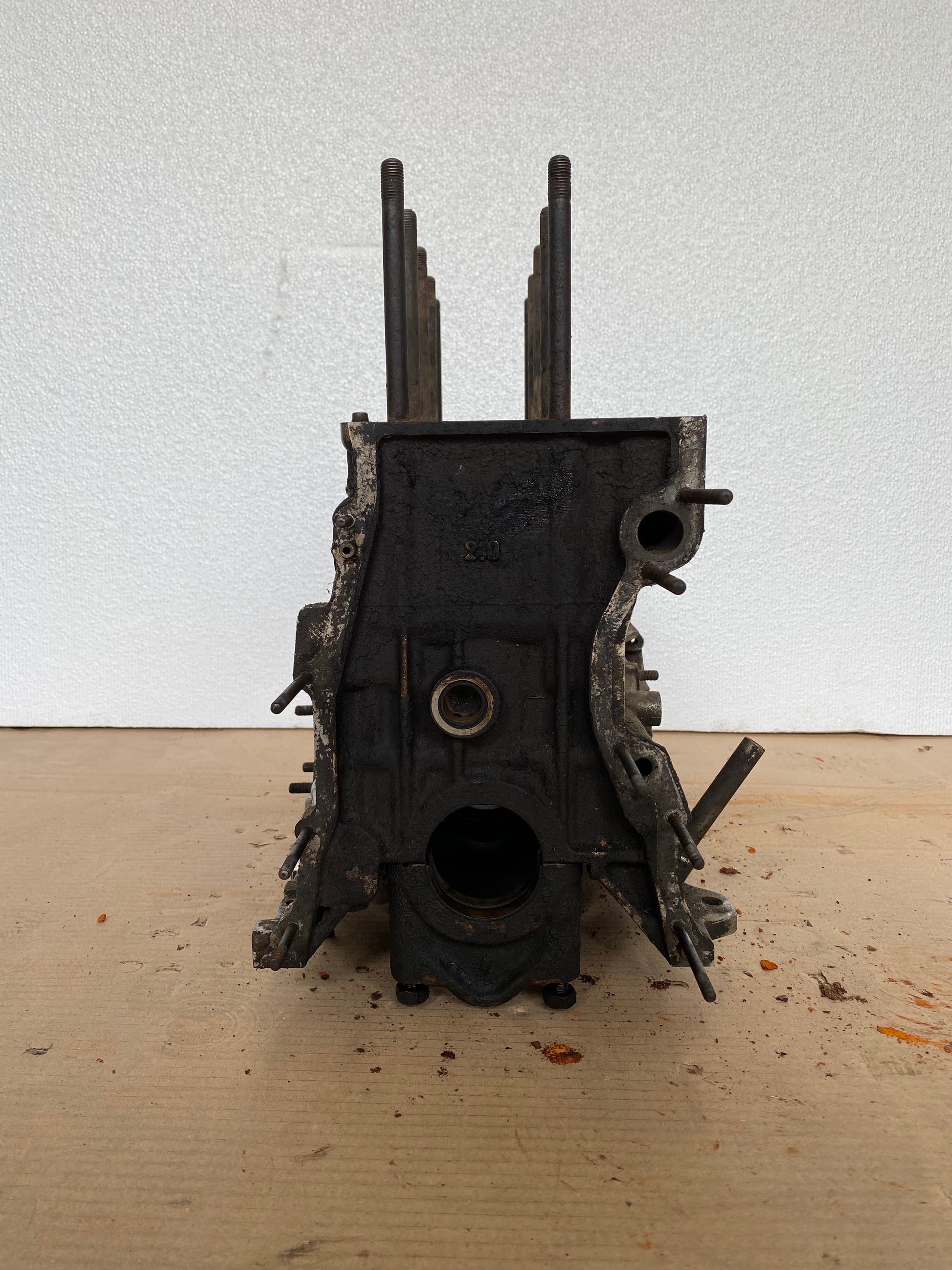 80067 USED ENGINE BLOCK ALFETTA 2000 AR01655