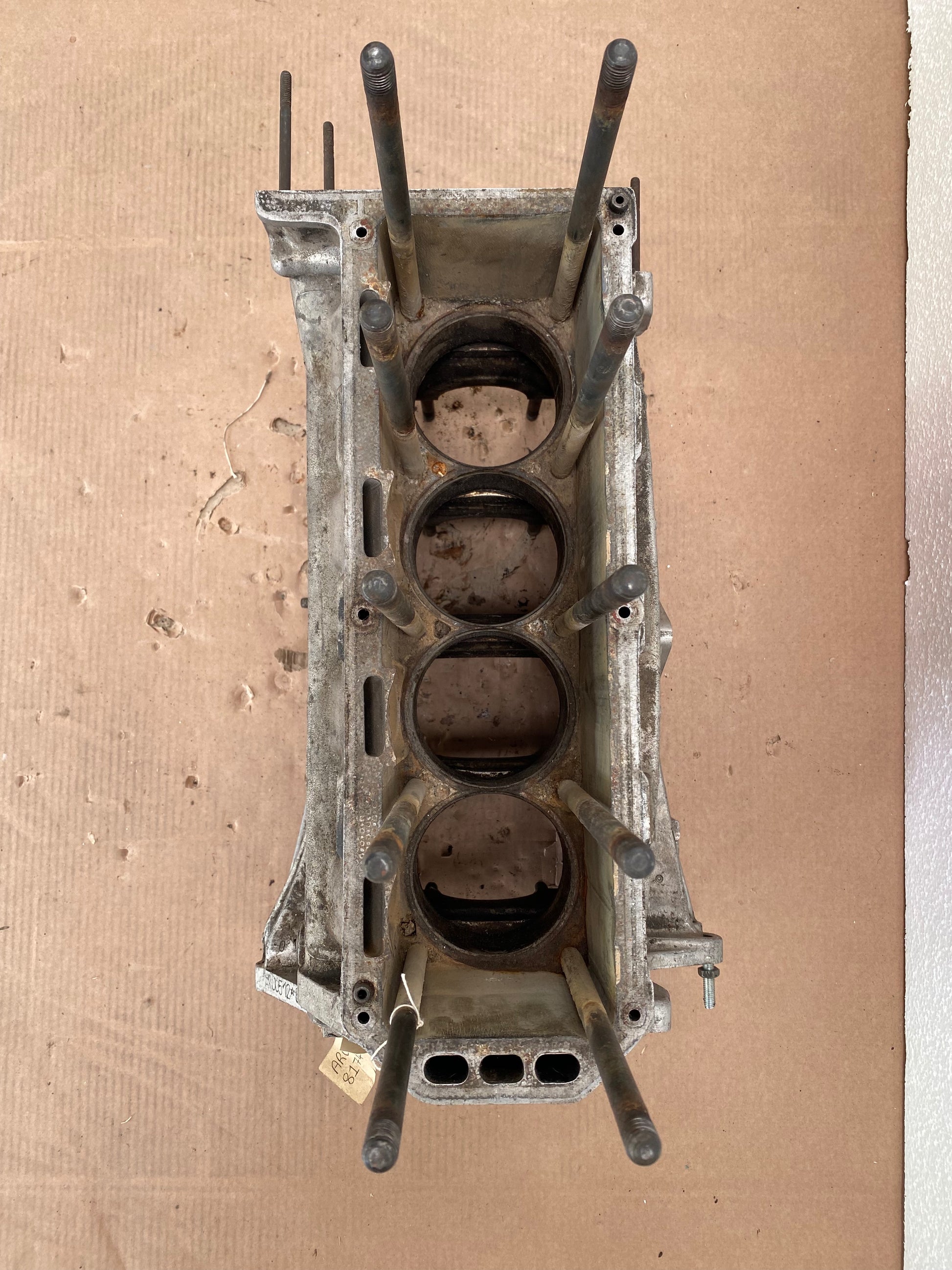 80071 USED ENGINE BLOCK 105 2000 AR00512