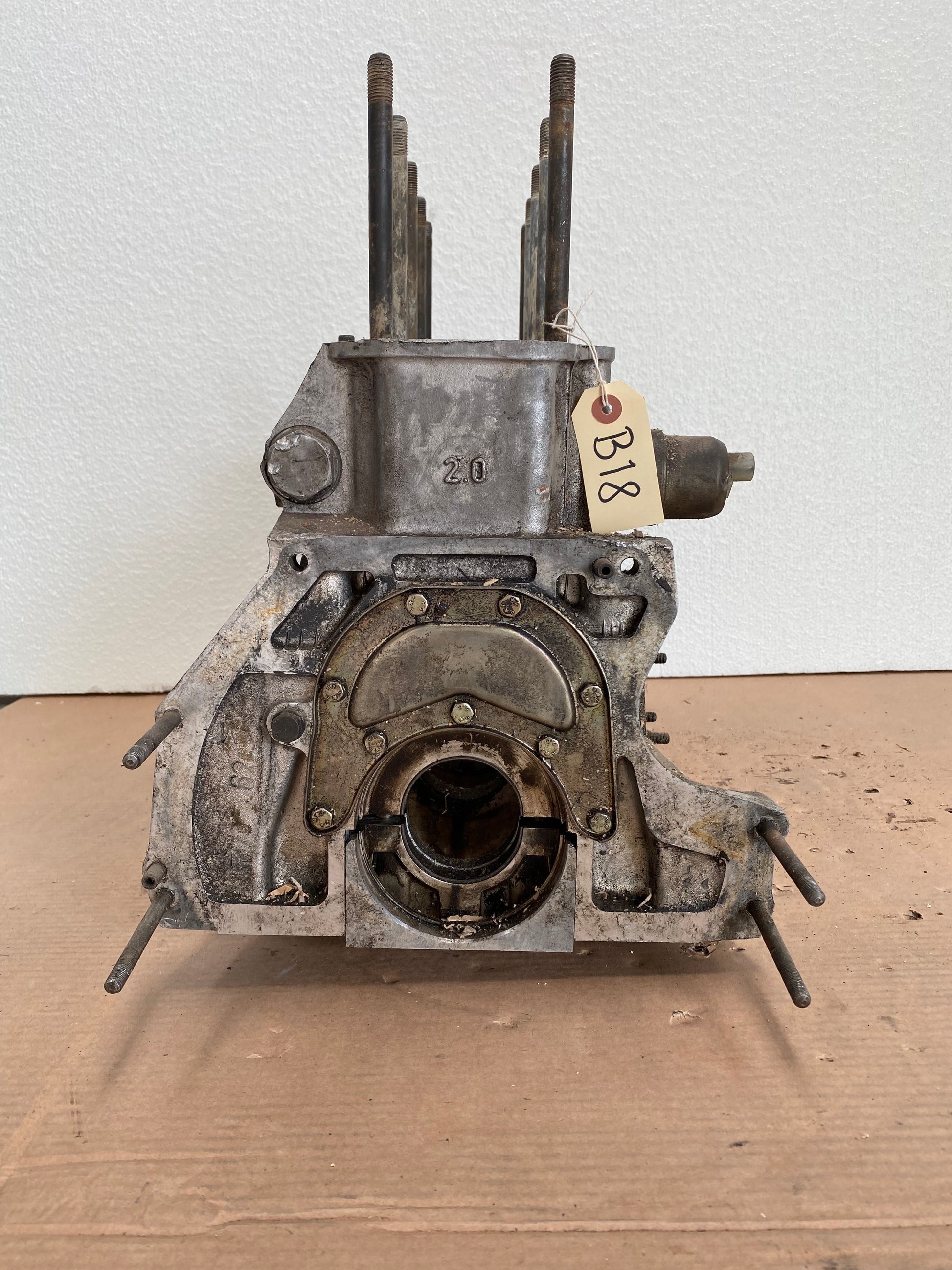 80072 USED ENGINE BLOCK ALFETTA 2000 AR01655