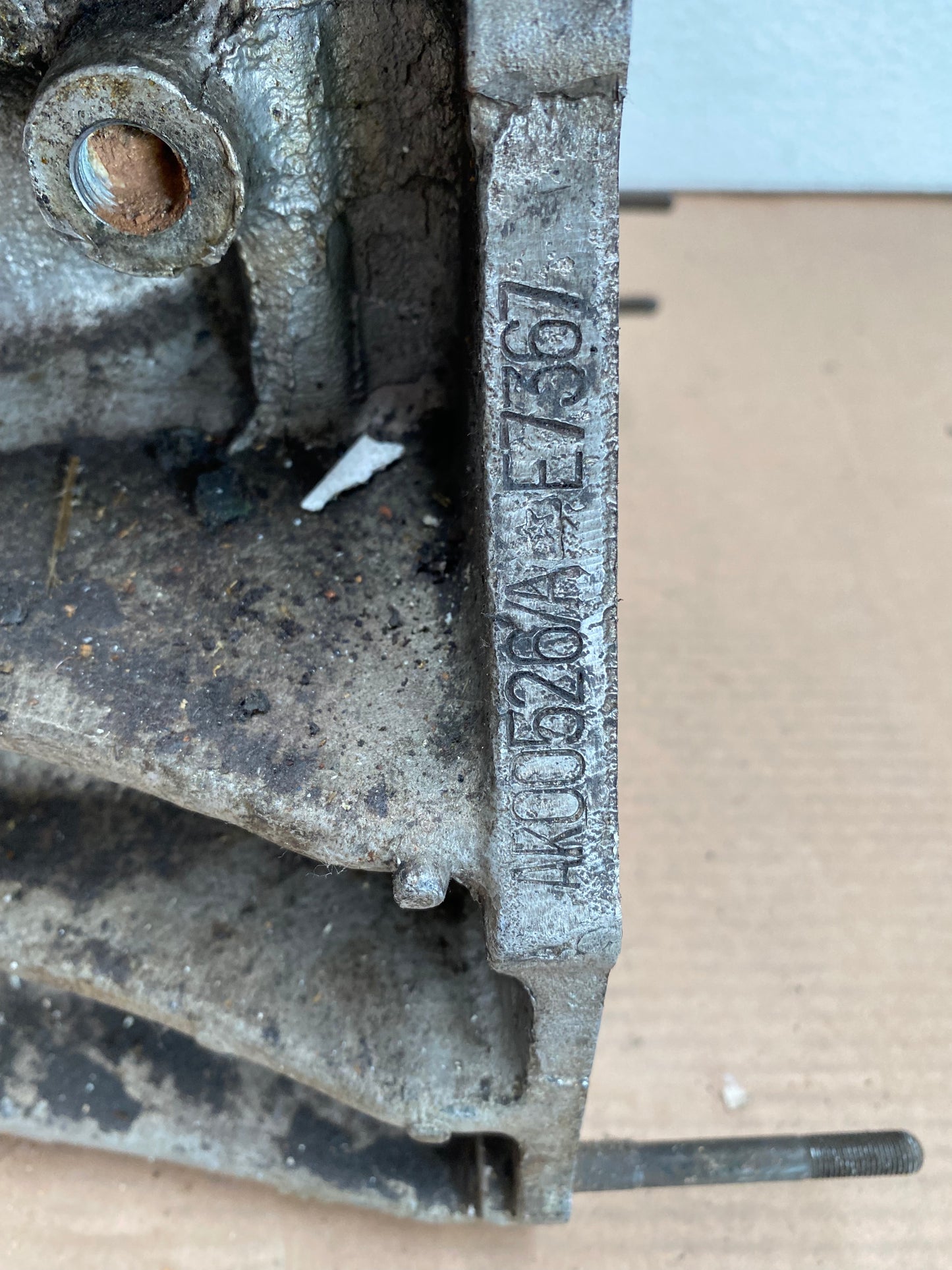 80074 USED ENGINE BLOCK LATE 1600 105 AR00526A