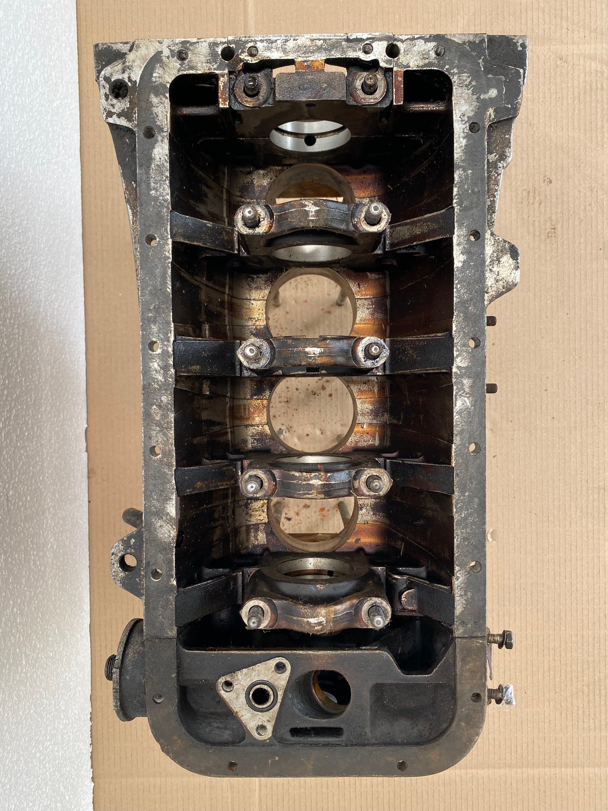 80076 USED ENGINE BLOCK ALFETTA 1800 AR01600