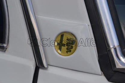 BG042 GOLD BADGE 32mm GIULIA C POST