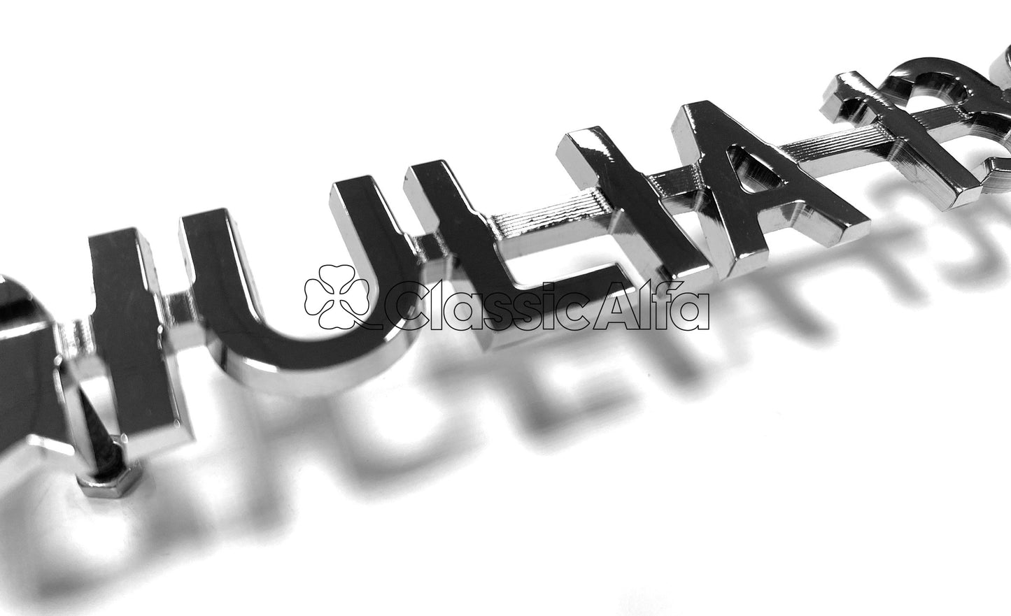 BG088 GIULIA 1300 TI BADGE