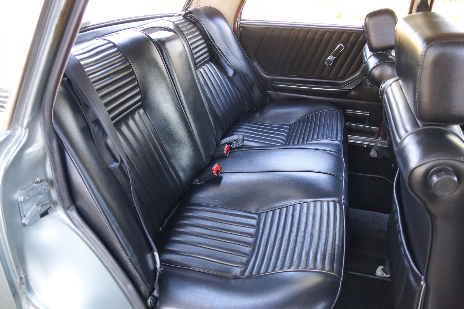 IN120/1 BERLINA 2000 SEAT COVER SET - FRONT AND REAR