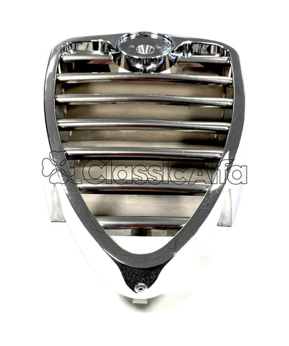 CH008 STEP-FRONT GT CENTRE GRILLE HEART