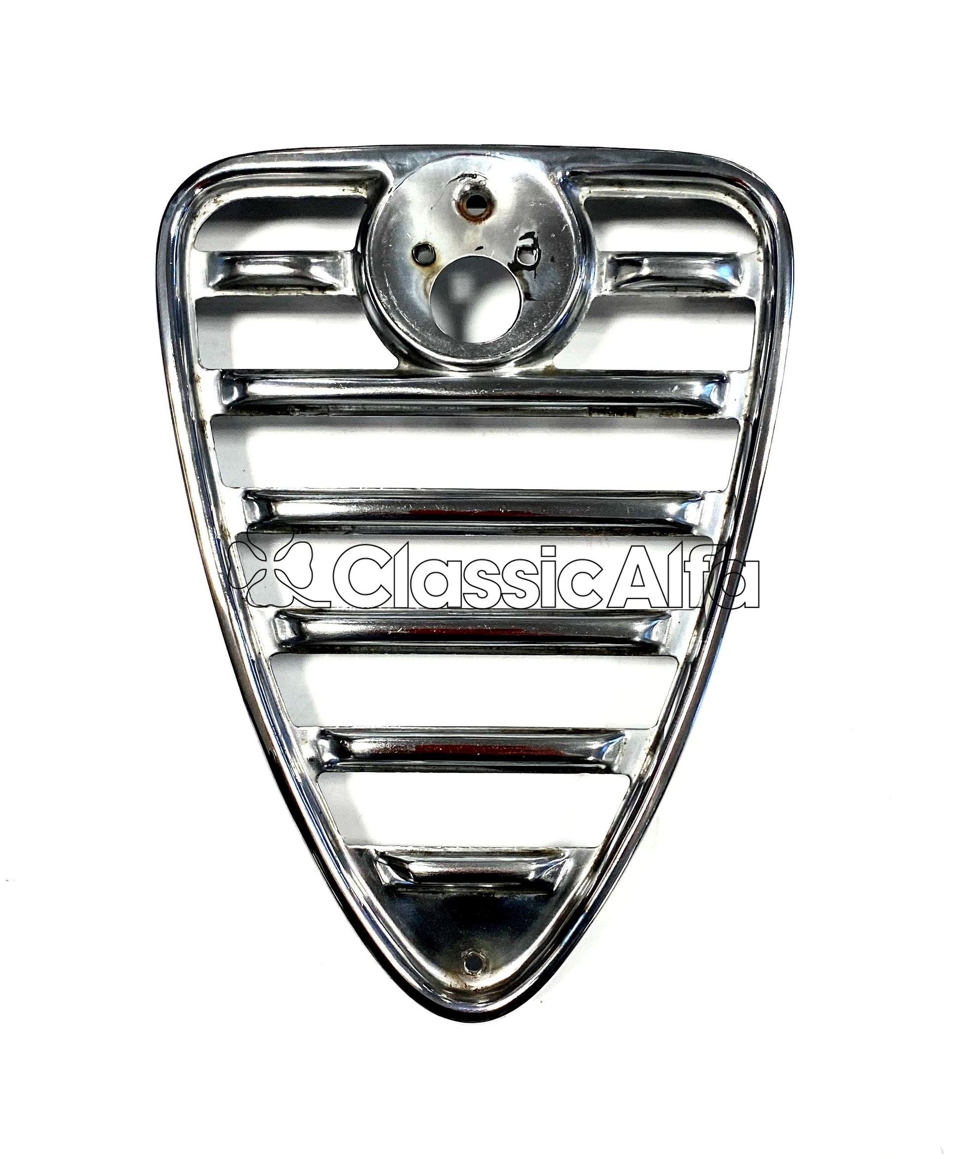 CH057/1 GTA CENTRE GRILLE 'HEART'