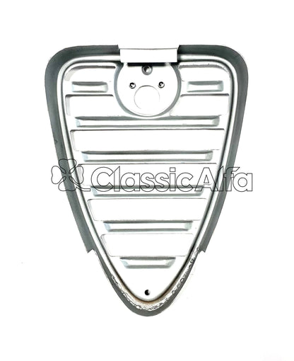 CH057/1 GTA CENTRE GRILLE 'HEART'