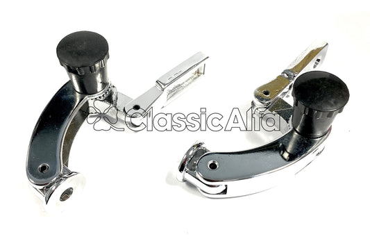 CH066 PAIR OF REAR SIDE WINDOW CATCHES FOR ALL GT/GTV 1964-77
