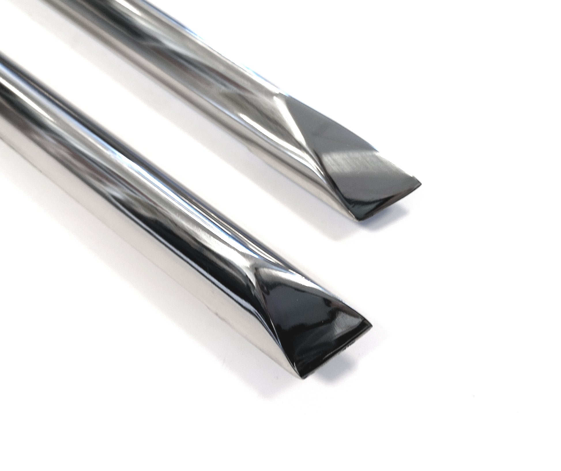 CH104 PAIR GIULIA  SUPER SALOON CHROME SILL TRIMS  69-73