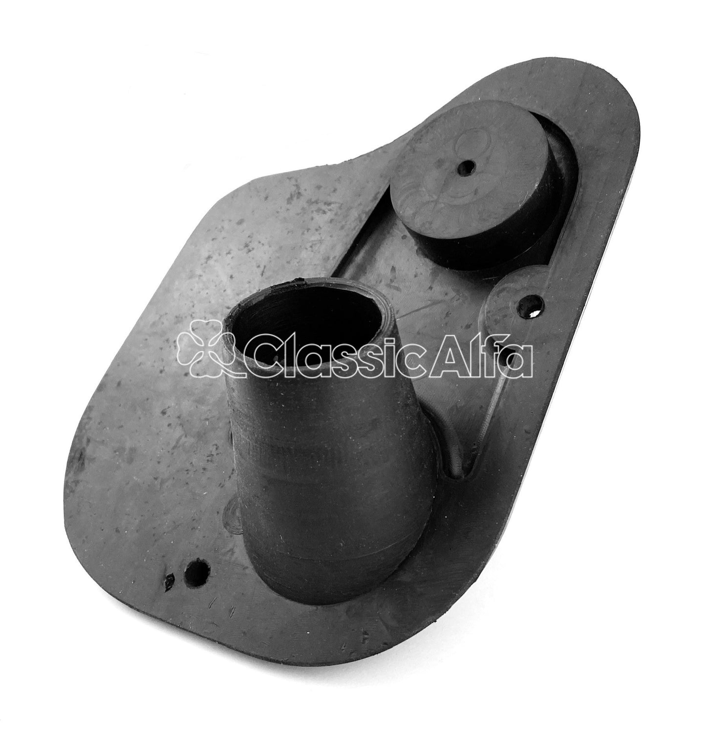 RB148 RHD STEERING COLUMN GROMMET - LATE 105