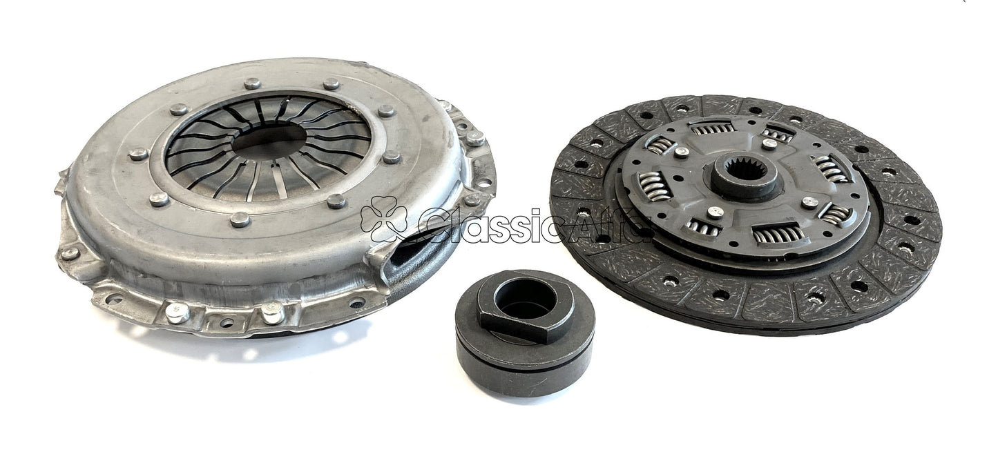 D0034 NEW CLUTCH KIT 4CYL ALFETTA AND 75 215MM