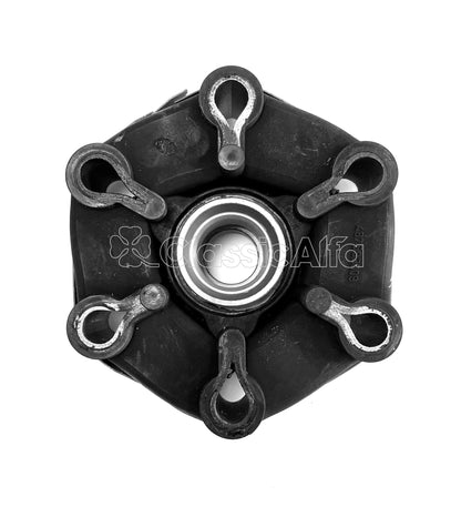 D0092 PROP COUPLING REAR  116 & 75 4CYL 1979>