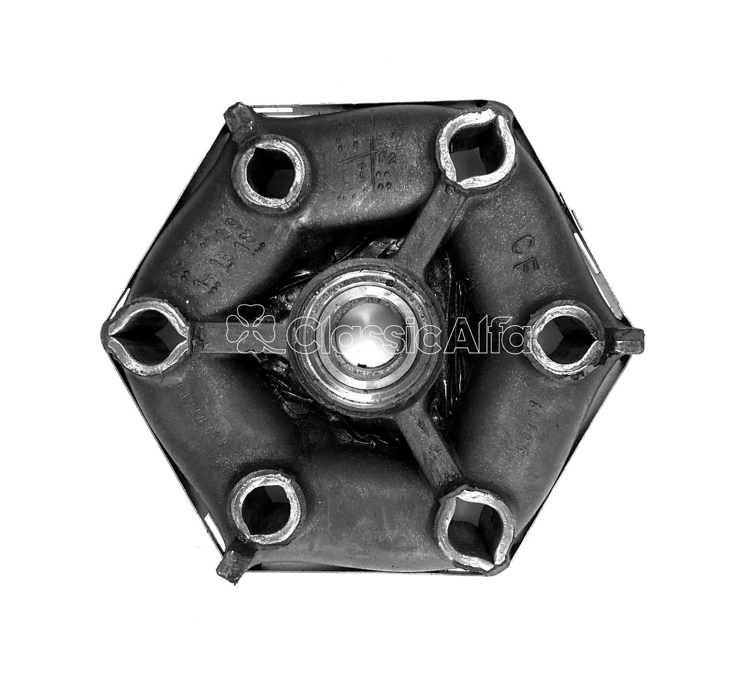 D0093 PROPSHAFT COUPLING REAR GTV6 & 75 V6