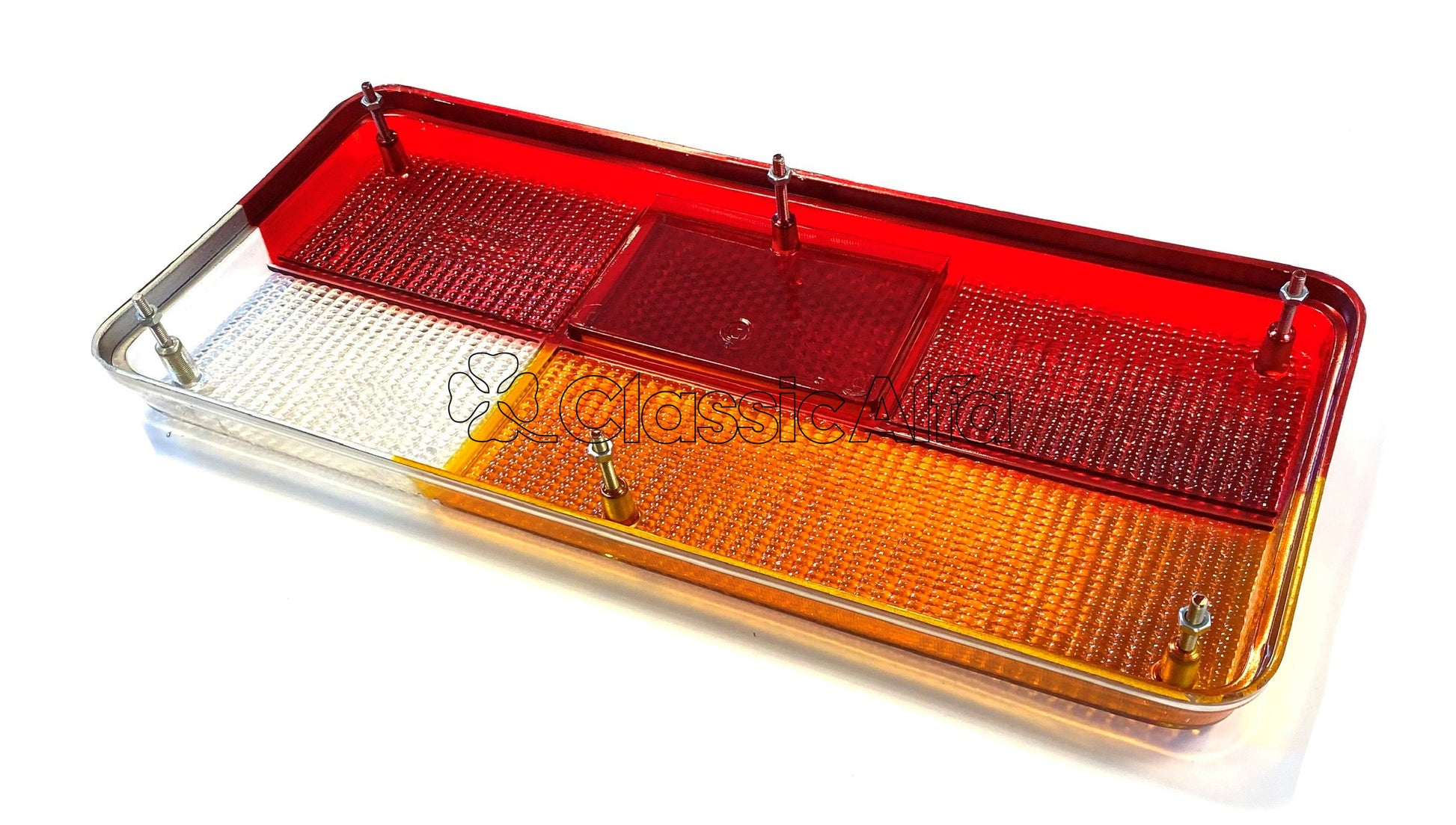 D0113 REAR LIGHT LENS LEFT CHROME RIM 116 SALOON