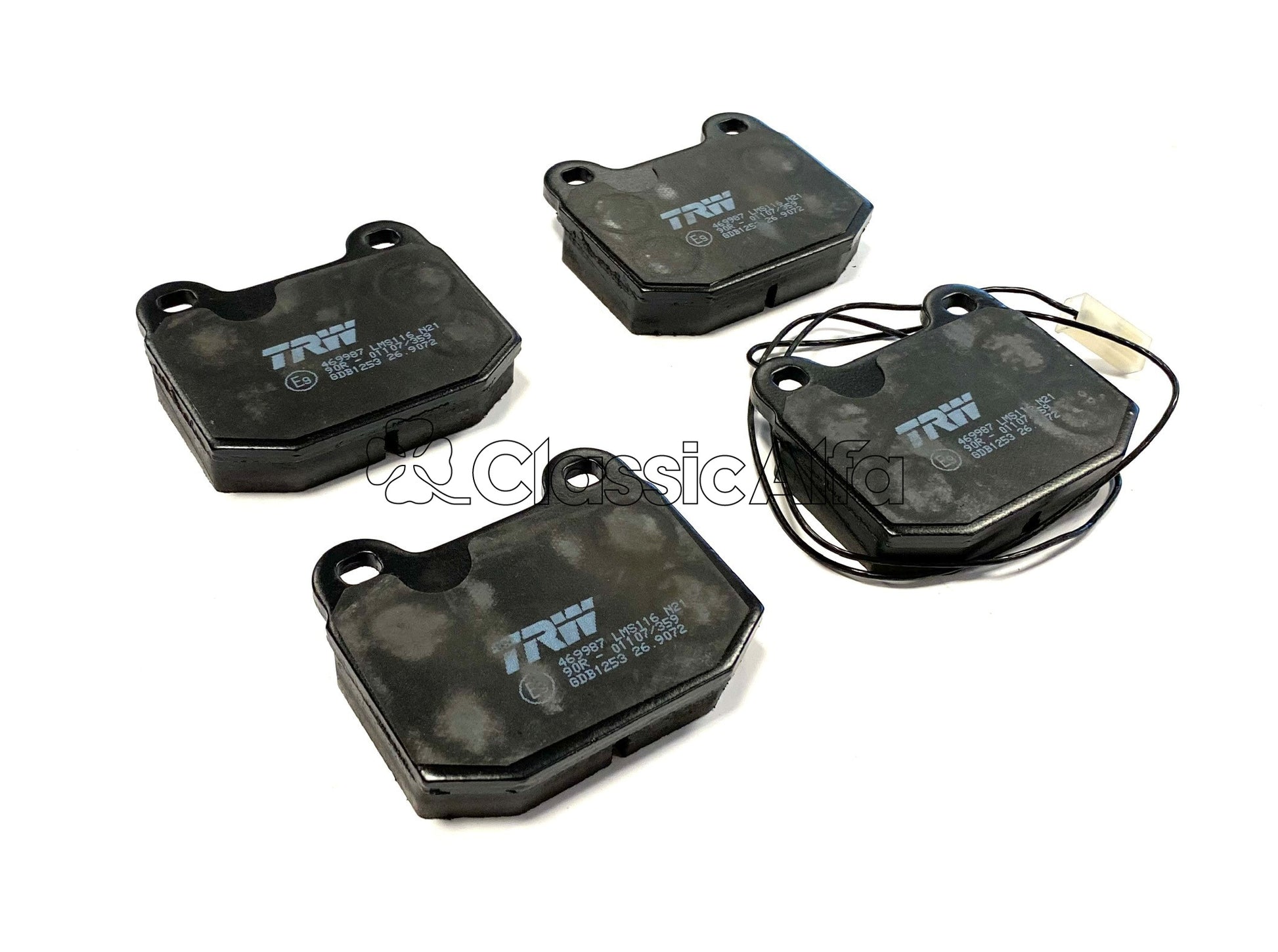 D0157 FRONT BRAKE PADS GTV6 & 75 V6