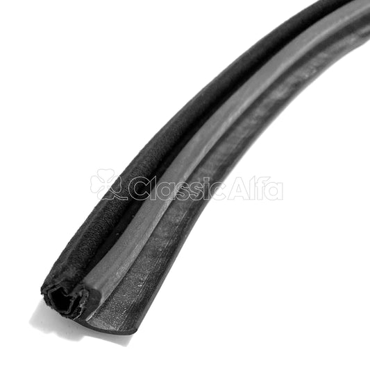 D0402 PAIR REAR FELT SIDE WINDOW SEAL ALFETTA GTV