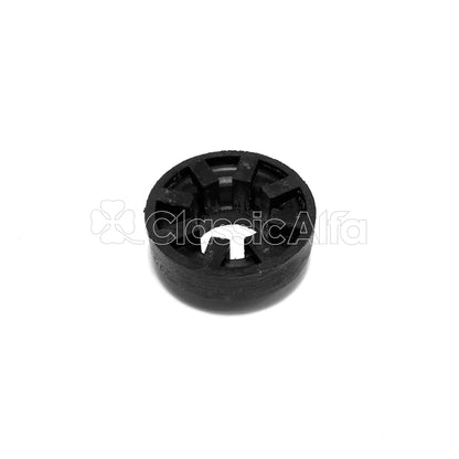 D0467 RADIATOR MOUNT 116 & 75