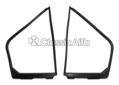 D0474 PAIR REAR QUARTERLIGHT SEAL ALFETTA SALOON 