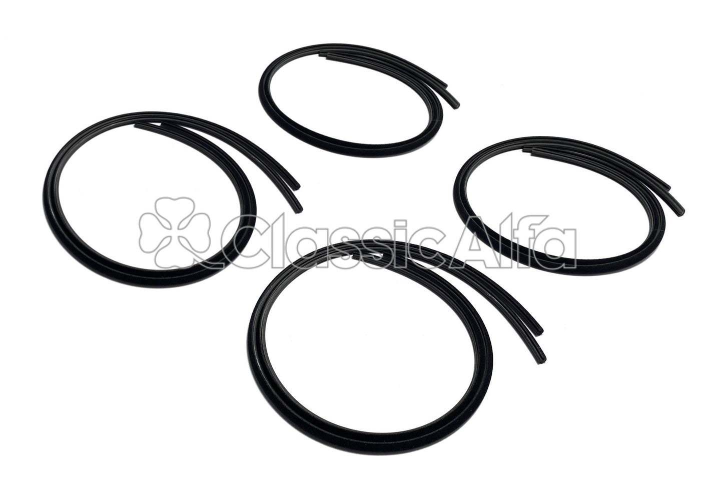 D0482 GLASS SCRAPER 1ST SERIES ALFETTA SALOON 