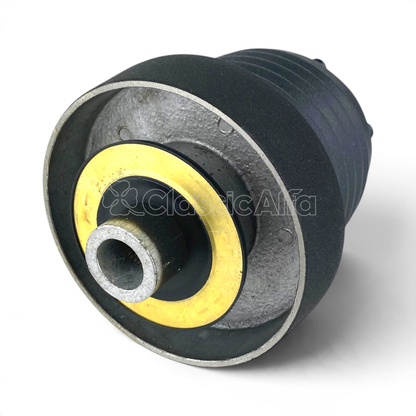 D0511 MOMO HUB ADAPTOR - ALFETTA GTV/GTV6 (1982 ONWARDS)