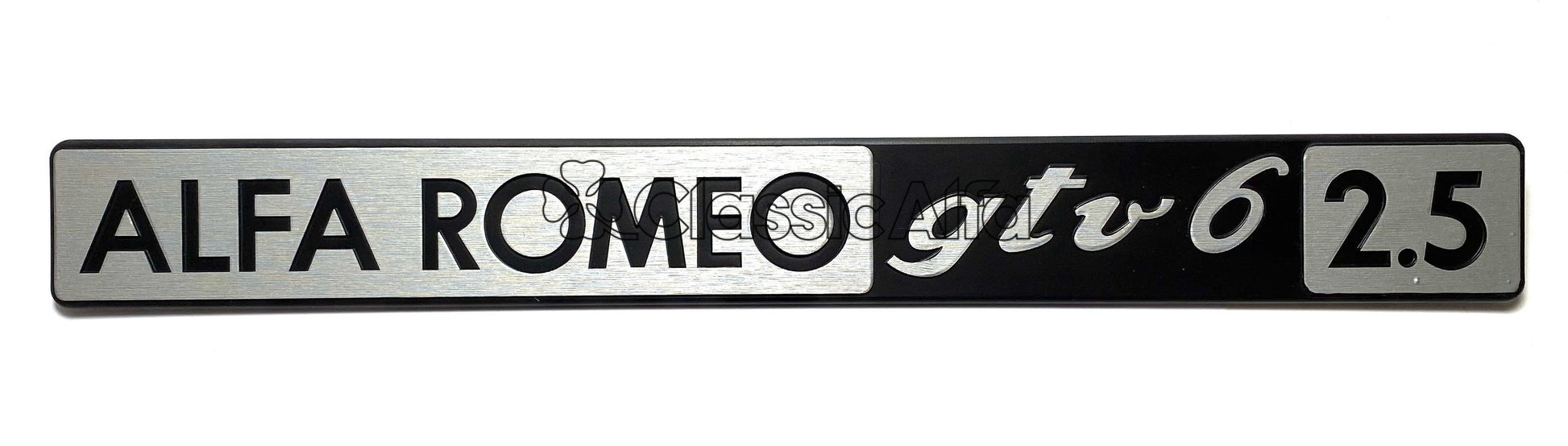 D0514 ALFETTA EARLY GTV6 2.5 BOOT BADGE