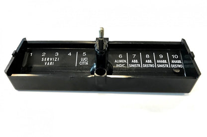 EL052 LATE FUSE BOX COVER