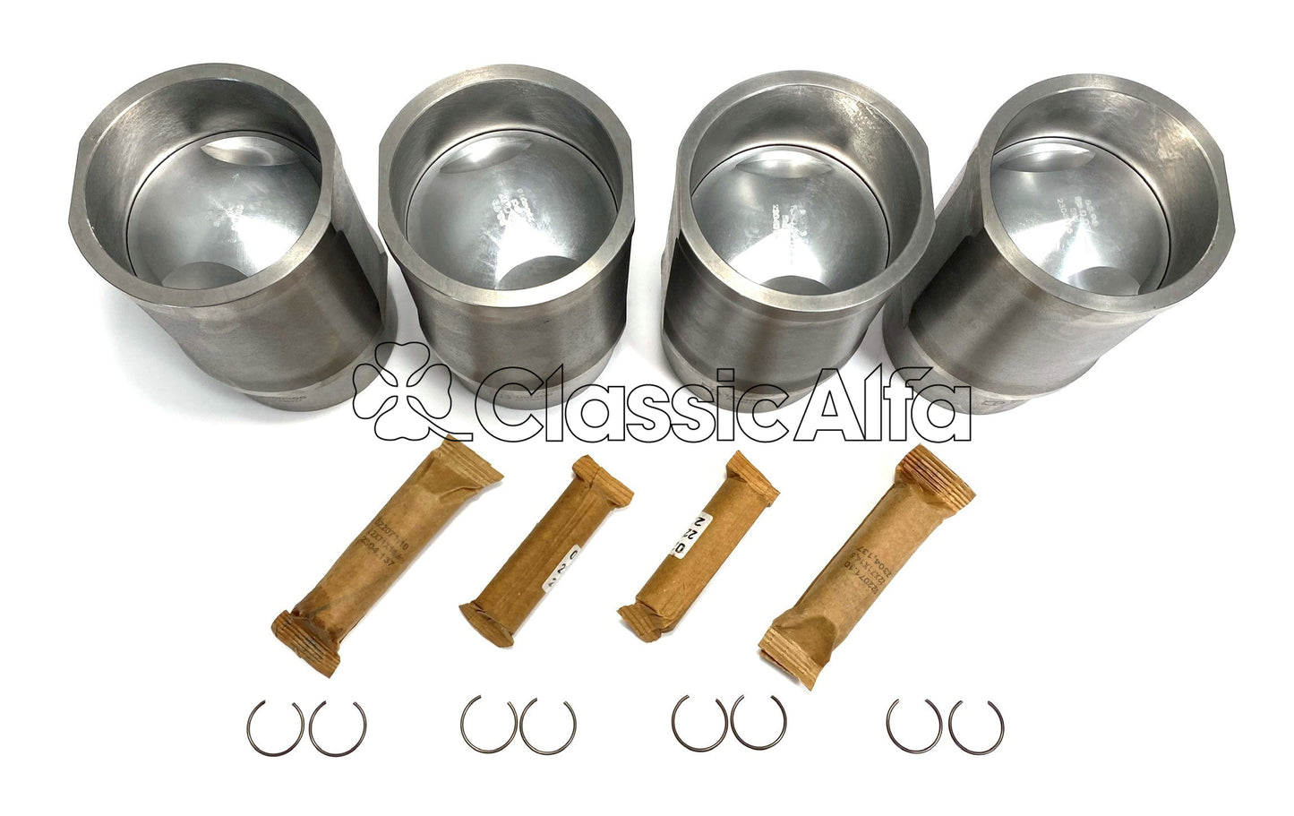 EN004 2000 ENGINE PISTON & LINER SET 