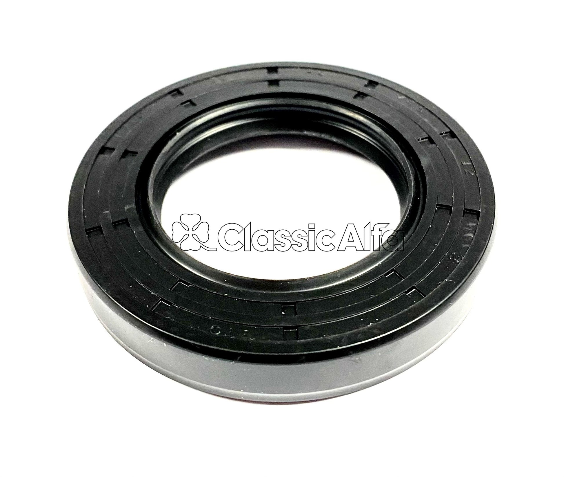GB035 DIFFERENTIAL PINION OIL SEAL - 2000 LIMITED SLIP AXLES